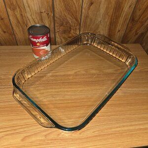 Pyrex 9 x 13" Glass Baking Pan